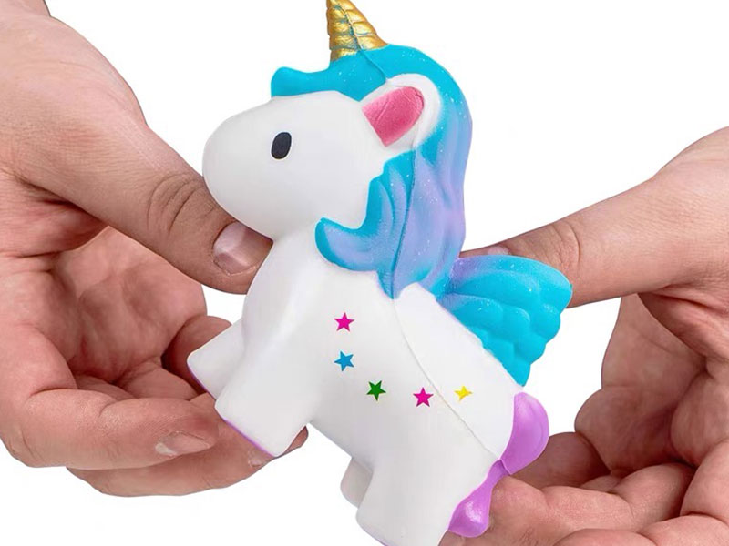 スクイーズ人形